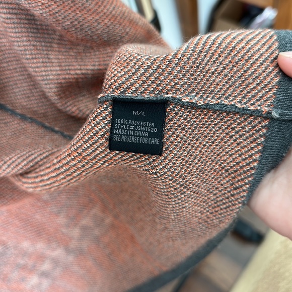 Magnolia South Oversized Open Cardigan Aztec Print Medium/Large - Picture 5 of 5